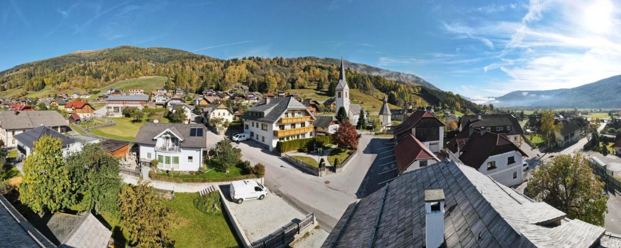Gaestehaus Schwaiger Санкт-Михель  Экстерьер фото