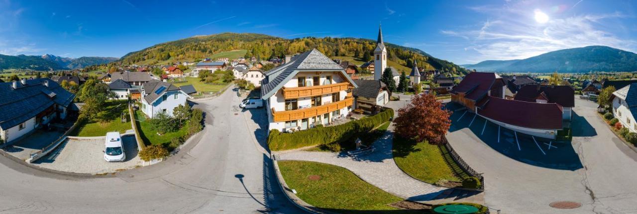 Gaestehaus Schwaiger Санкт-Михель  Экстерьер фото